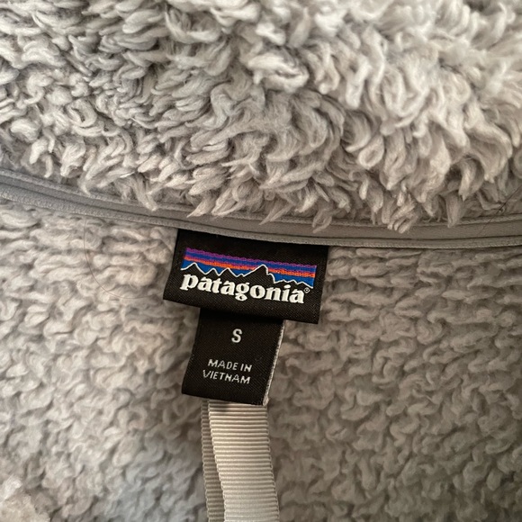 Cozy Patagonia Women's Los Gatos 1/4 Zip Fleece Pullover Small - light gray EUC - Picture 7 of 7